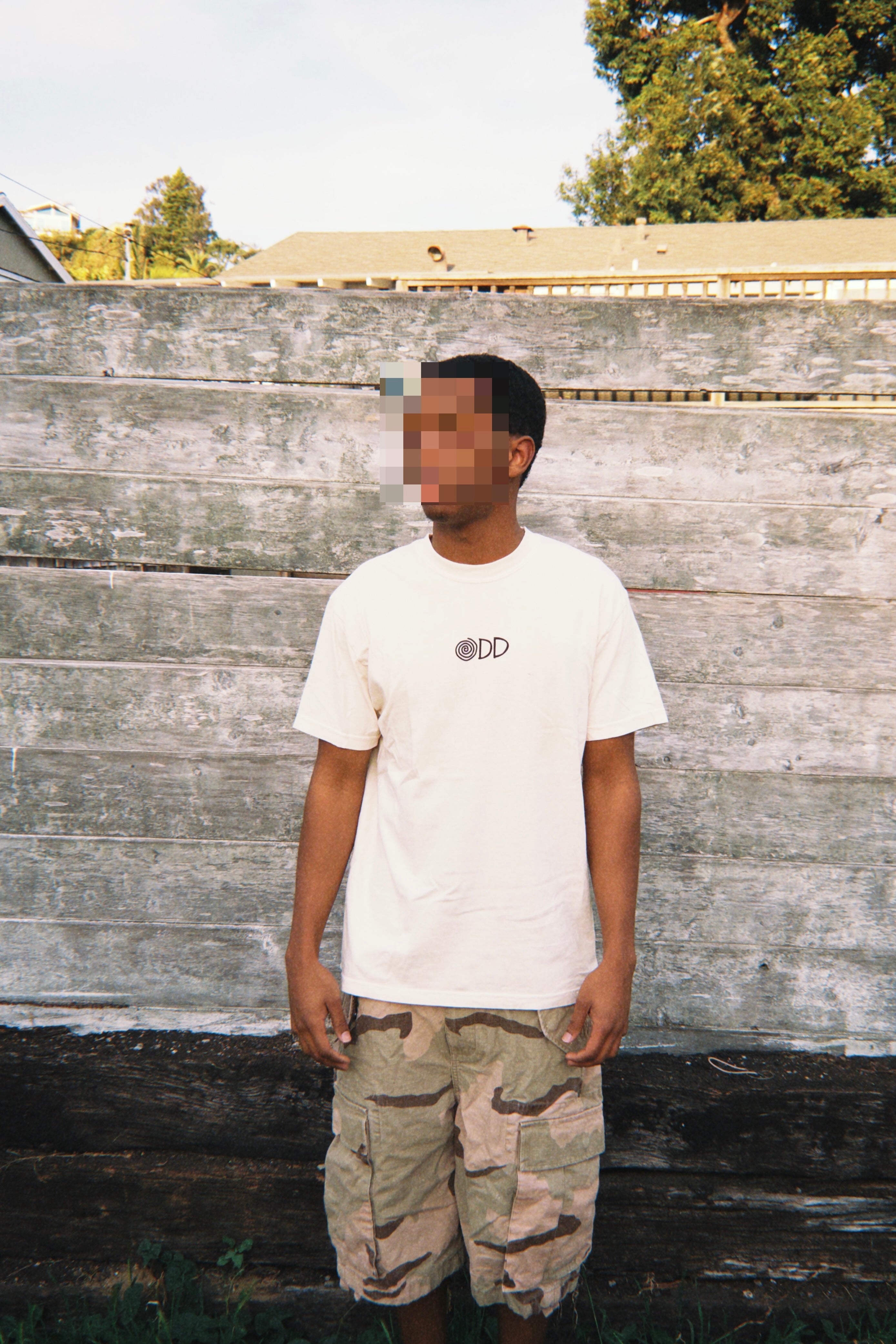CLASSIC OFF WHITE SPIRAL TEE